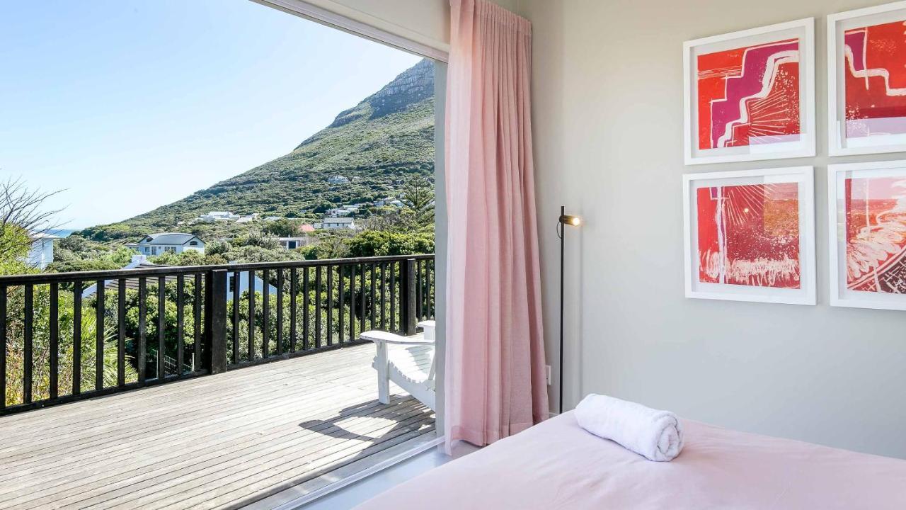 Noordhoek - Solar Back Up Power Guest house *